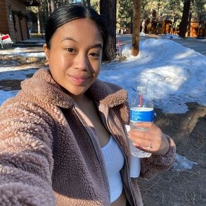 Meet your Posher, Aaren